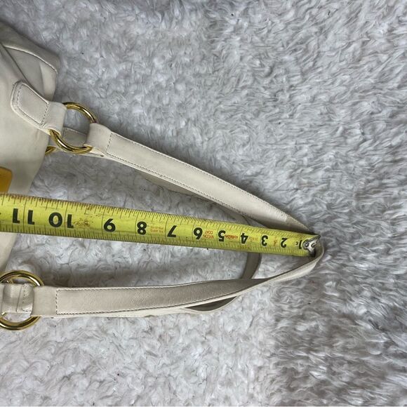 Vintage Wilson Leather 1899 Beige soft leather small shoulder bag. - Picture 9 of 16